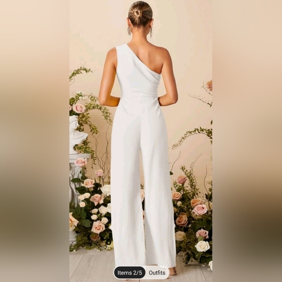 White jumpsuit - Picture 2 of 2